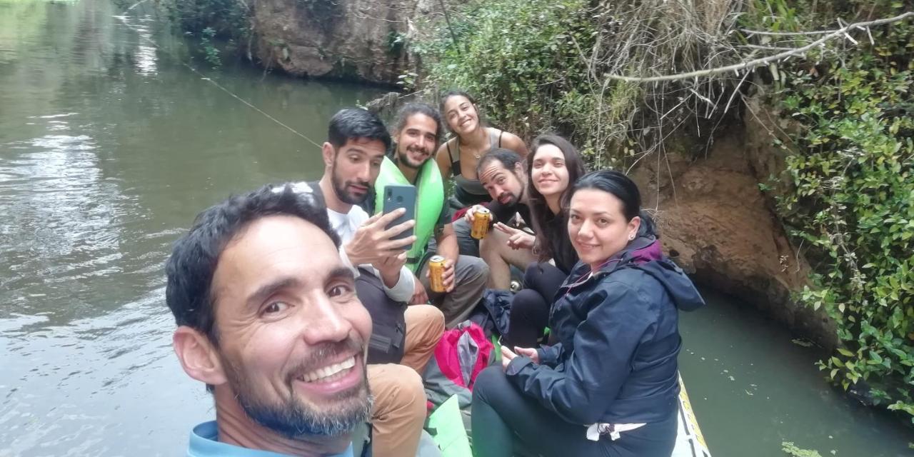 ホテル Hostal Caminos De スエスカ エクステリア 写真