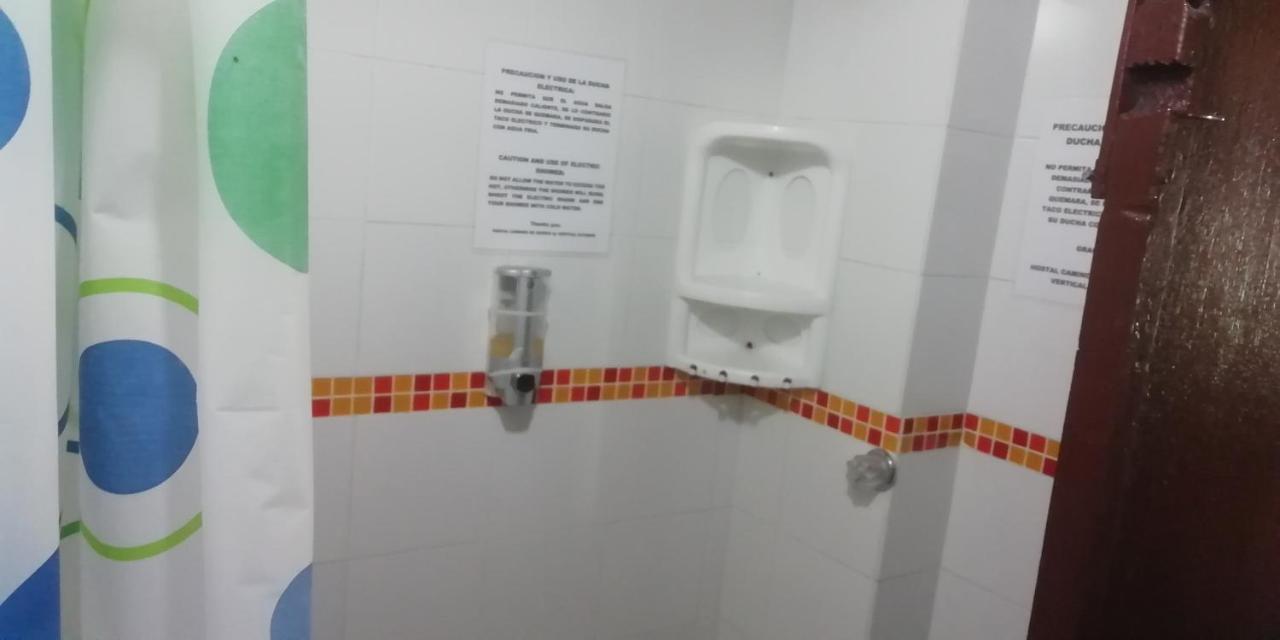 ホテル Hostal Caminos De スエスカ エクステリア 写真