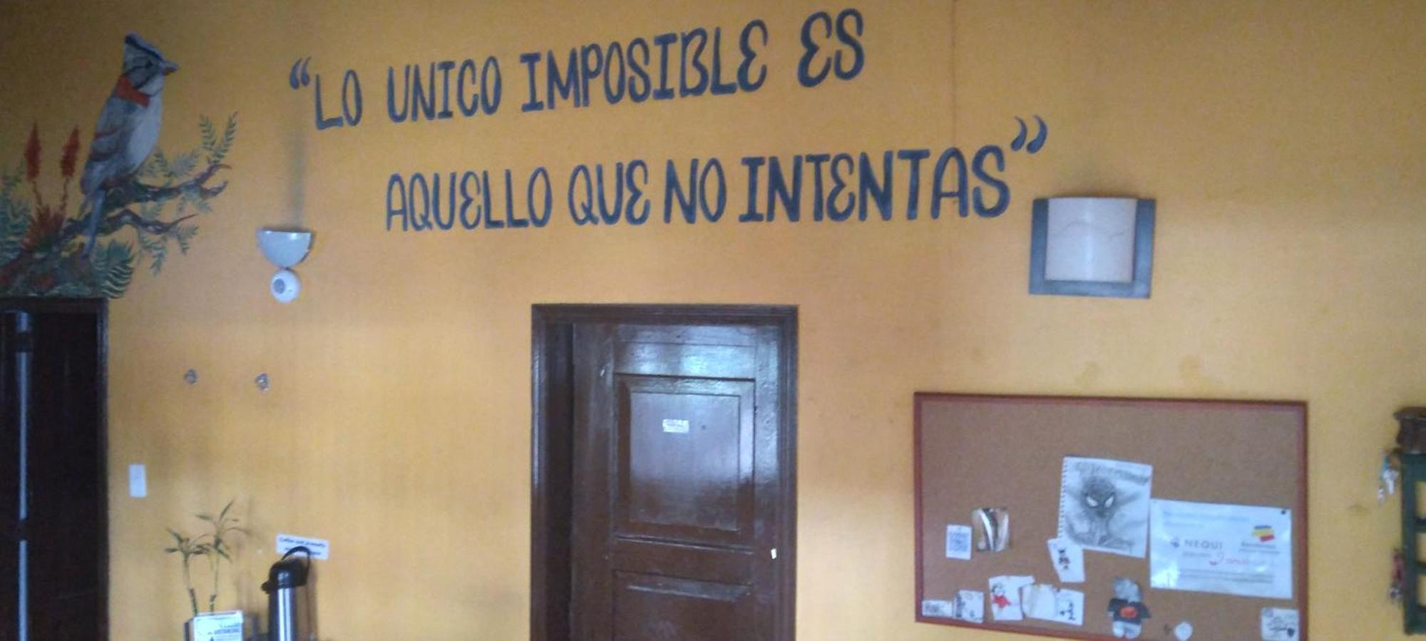 ホテル Hostal Caminos De スエスカ エクステリア 写真